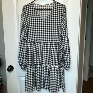 Amoretu Size Large Black & White Gingham Long Sleeve Dress NWT
